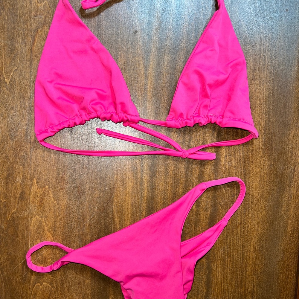 San Lorenzo hot pink bikini size small